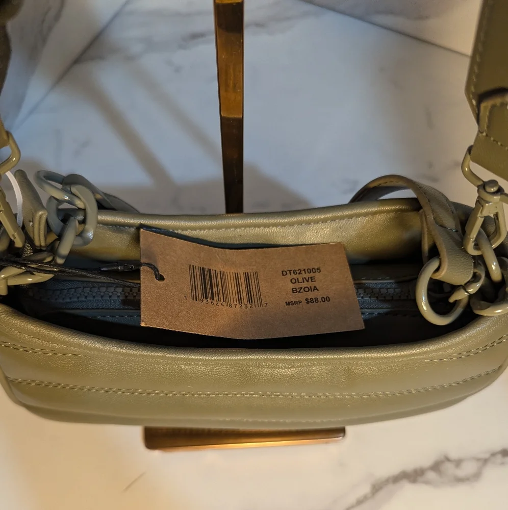 Steve Madden BZOIA Crossbody NWT